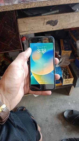 iphone 8 for sale 64GB 6