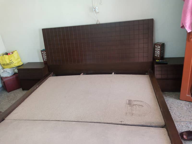Bed set For Sale  G-9/4 4