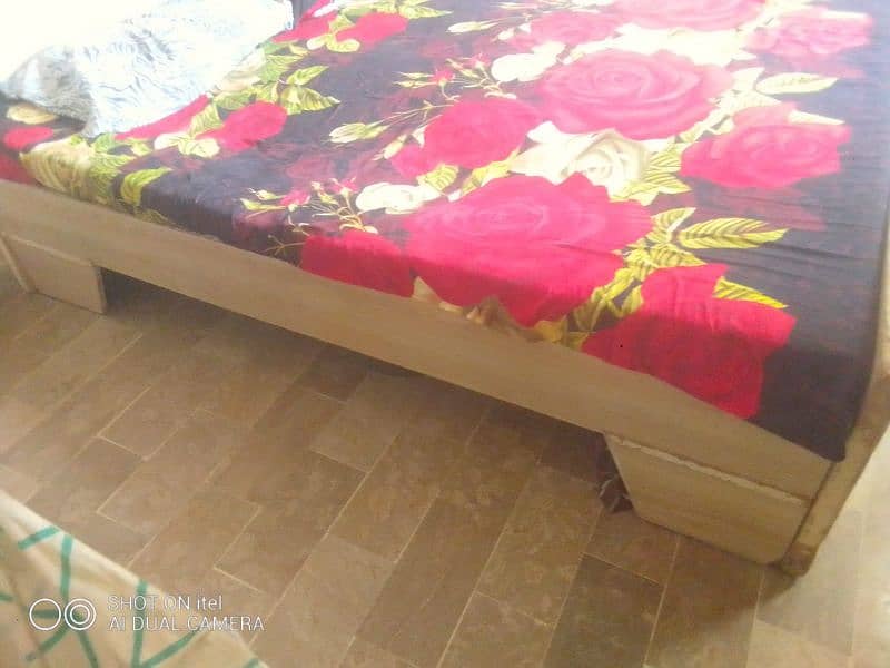 Double bed without mattress King size 3