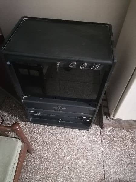 TV trolly for sale 3