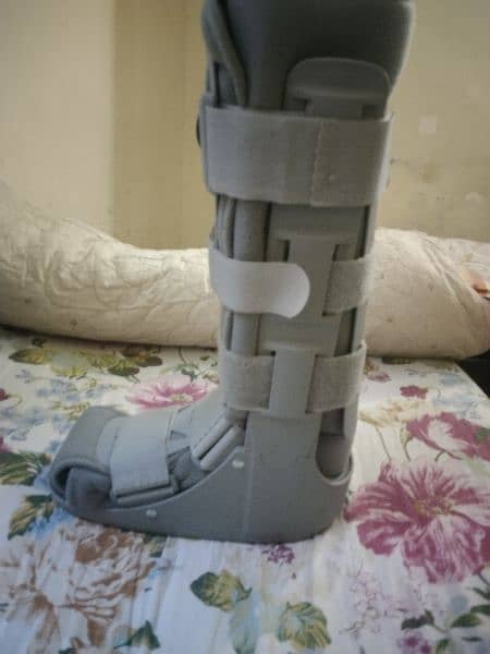 Walker Boot & orthopedic boot 3
