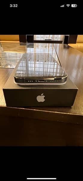 Iphone 13 pro 256 GB  Approved 4