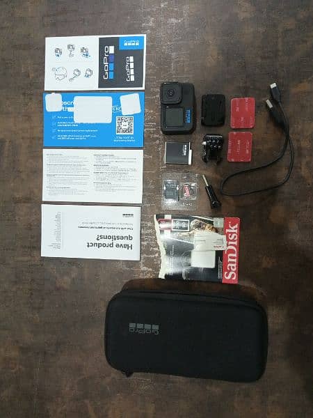 Gopro Hero 11 Black Edition camera,memory card 64G Accessories and bag 1