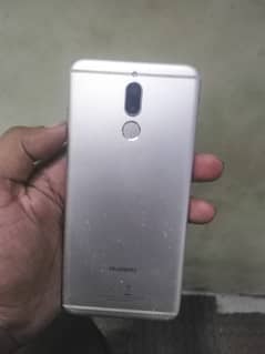 Huwaei mate 10 lite available at cheap price 1 day plus batttery timin