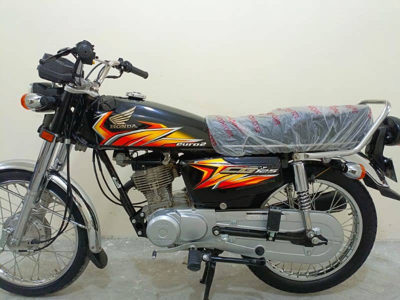 Honda CG 125 Model 2021 1