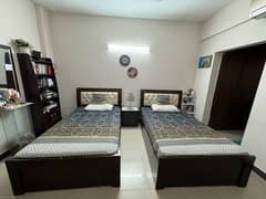 Set of 2 Single Beds for sale