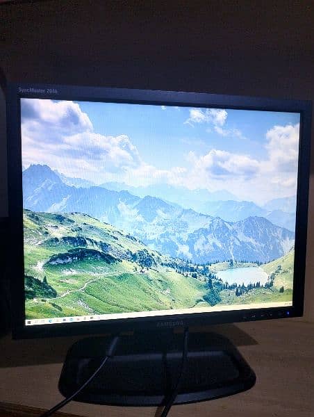 Samsung 22 inch computer lcd 2