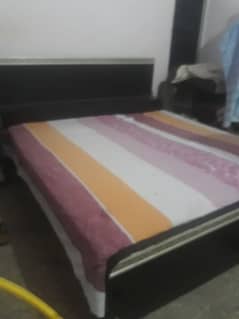 Double bed 0