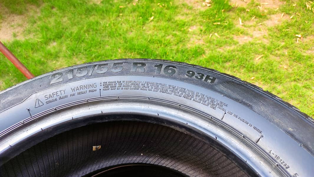 Mint Condition used Tyre For Sale 3