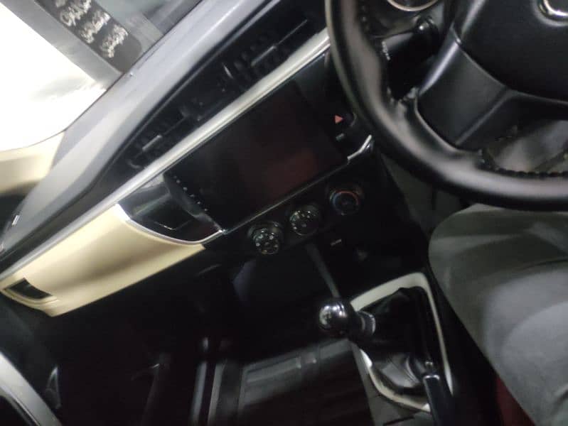 Toyota Corolla GLI 1.3 9