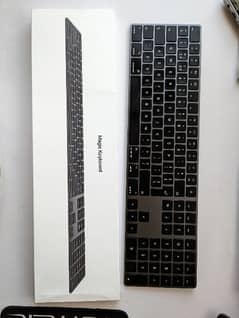 apple magic black keyboard with numpad