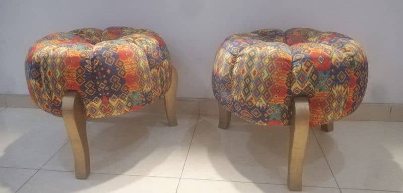 Bed dressing chairs table 13