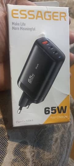 65w fast charger (essager company)