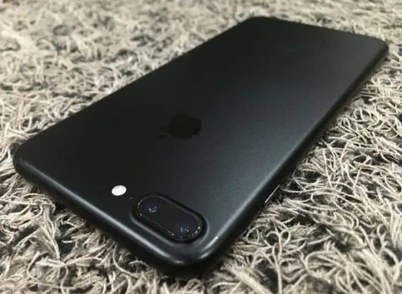 JUST LIKE NEW Condition iPhone 7Plus 128gb Matt Black PTA APPROVED 3