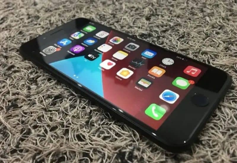 JUST LIKE NEW Condition iPhone 7Plus 128gb Matt Black PTA APPROVED 8
