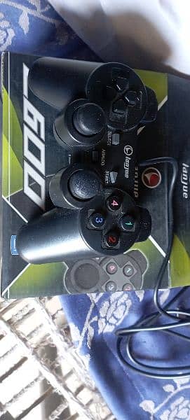 pc controller for sale in good condition 1