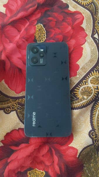 Realme C35 4+4/128 for sell. . 4