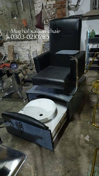 Manufacture saloon chair/massagebed/troyle/Pedicures/shampoo unit/ etc 18