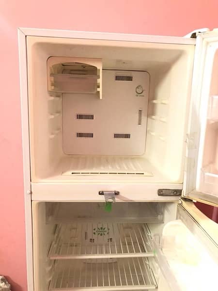 Samsung cool tech refrigerator 3