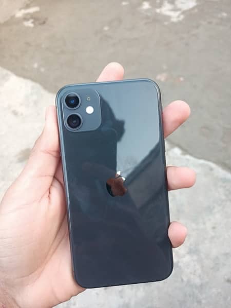 iPhone 11 Waterpack Black colour 64gb NonPTA jv 1