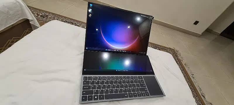 CRELANDER USA IMPORTED DUAL SCREEN LAPTOP 10TH GEN I7 JUST BOX OPEN 9