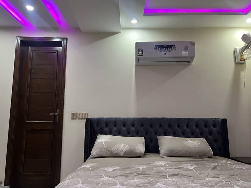 Furnished Family Flat Available For Rent In Bahria Town 9