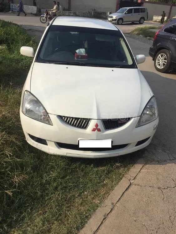 Mitsubishi Lancer 2005 for Urgent Sale (Automatic) 4