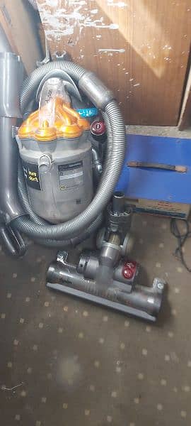 Vacuum cleaner with converter  110. ( DYSON company ) 1
