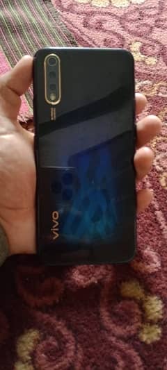 vivo s1 full fresh set in 10/10 condition one hand use for 5 months