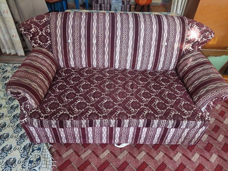 4 seater sofa set in good condition 0