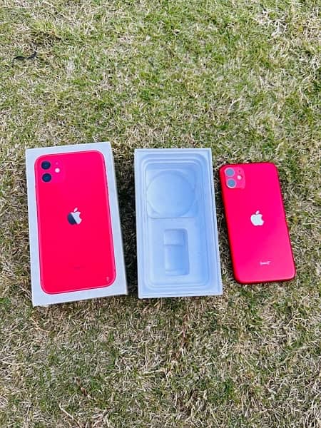 iPhone 11 pta approved physical dual 64 gb waterproof 10/10 7