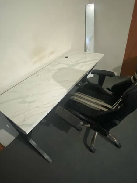 K style Gaming Table 1