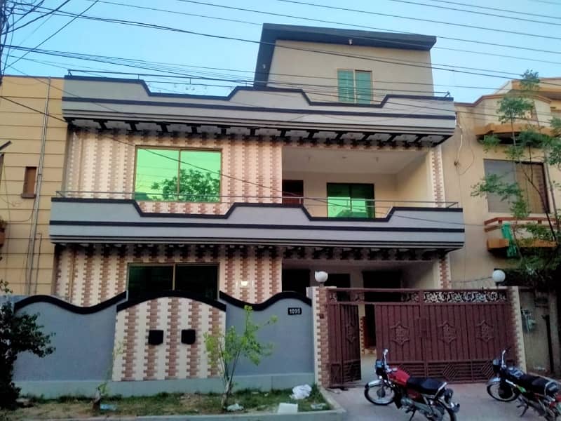 10 Marla Double Storey Best Option In Police Foundation 5 Bed Room House 0