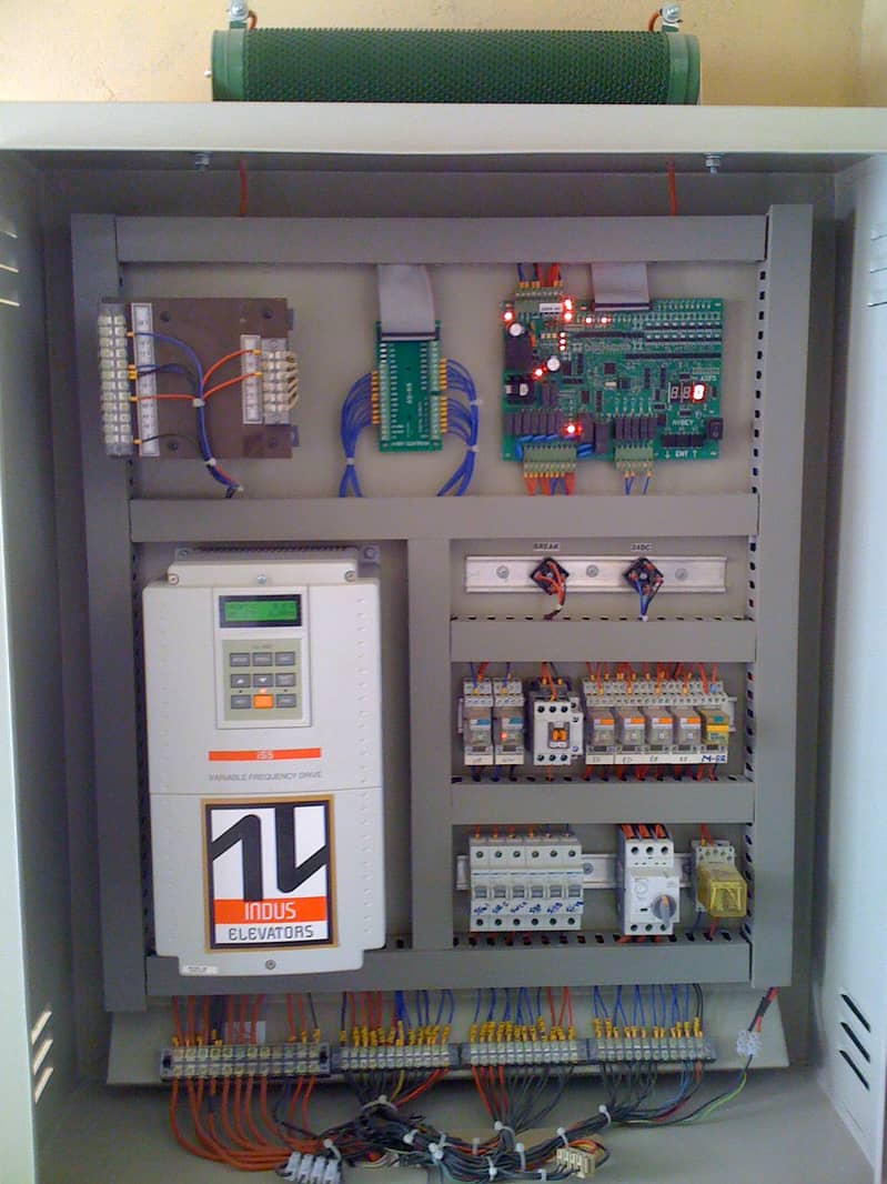 LIFT CARDS, INVERTERS, CONTROL PANEL 11