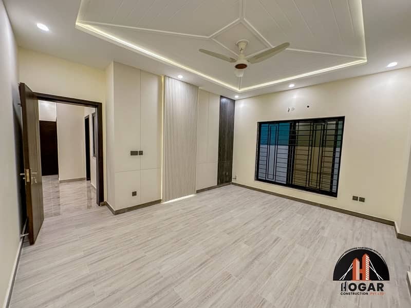 10 marla designer house for sale in Bahria enclave Islamabad 18