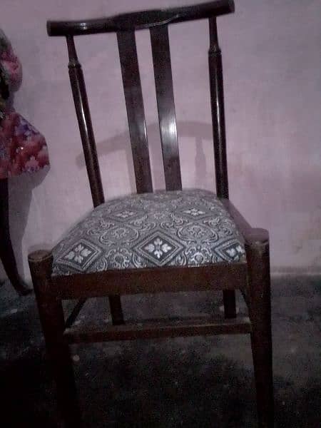 Real talli wood 8 chairs and 1 table 2
