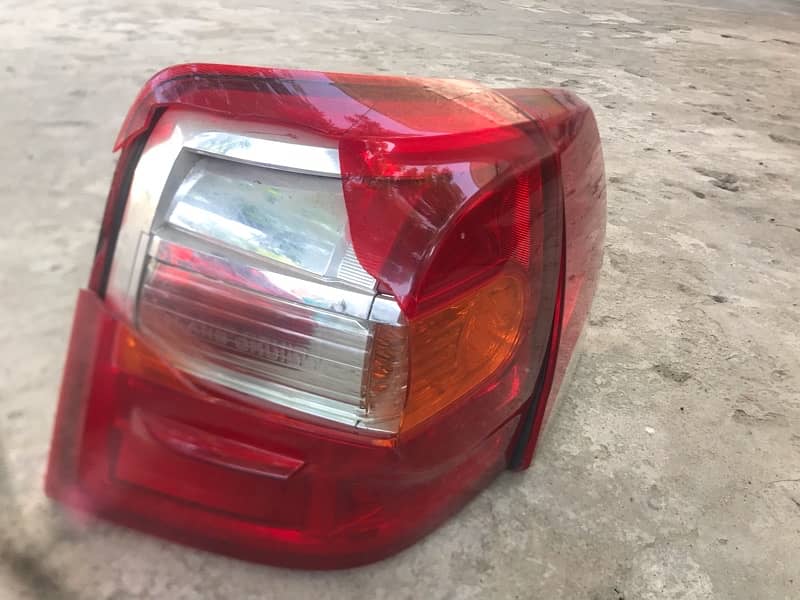 land cruser tail light 2014 model 6