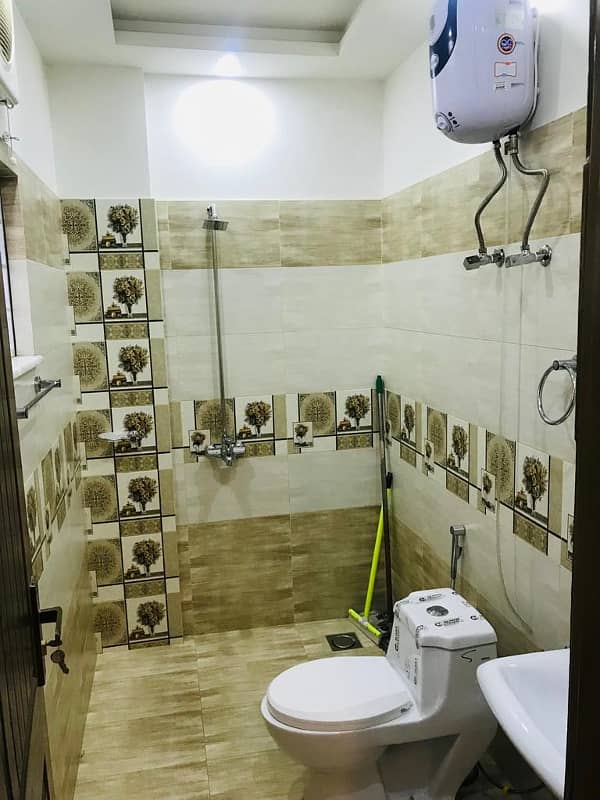 One bedroom VIP apartment for rent on daily basis in bahria town 9