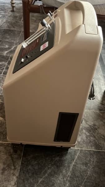 Oxygen concentrator 10Liter and inogen one g5 1