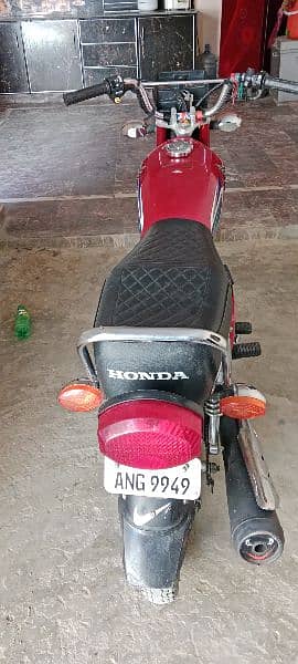 Honda 125cg 1