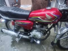 Honda 125 10/10 condition Punjab number urgent sale 0