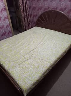 Bed (wood Tali)