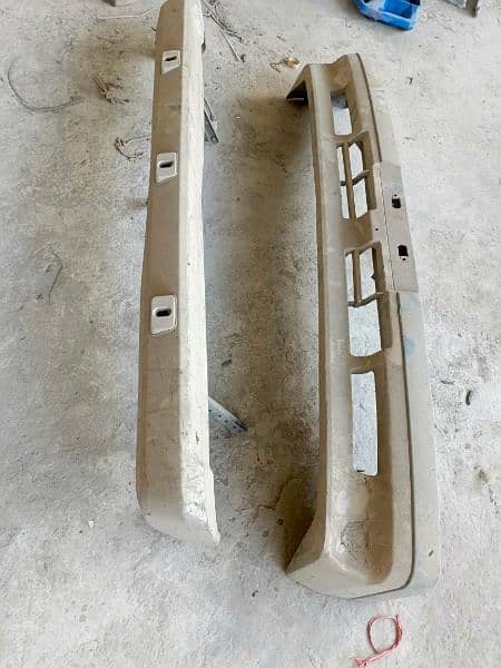 88 model Toyota haiac frant or back bumper 2