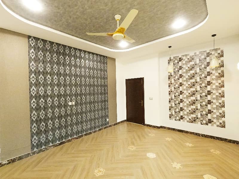 Near To Mosque 1 Kanal Spacious House Is Available In PGECHS Phase 1 For Sale 15