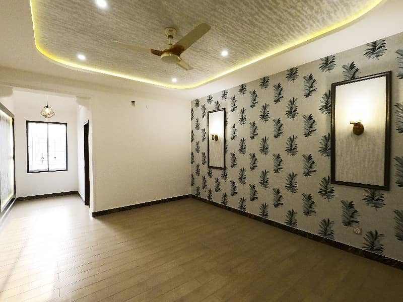 Near To Mosque 1 Kanal Spacious House Is Available In PGECHS Phase 1 For Sale 31