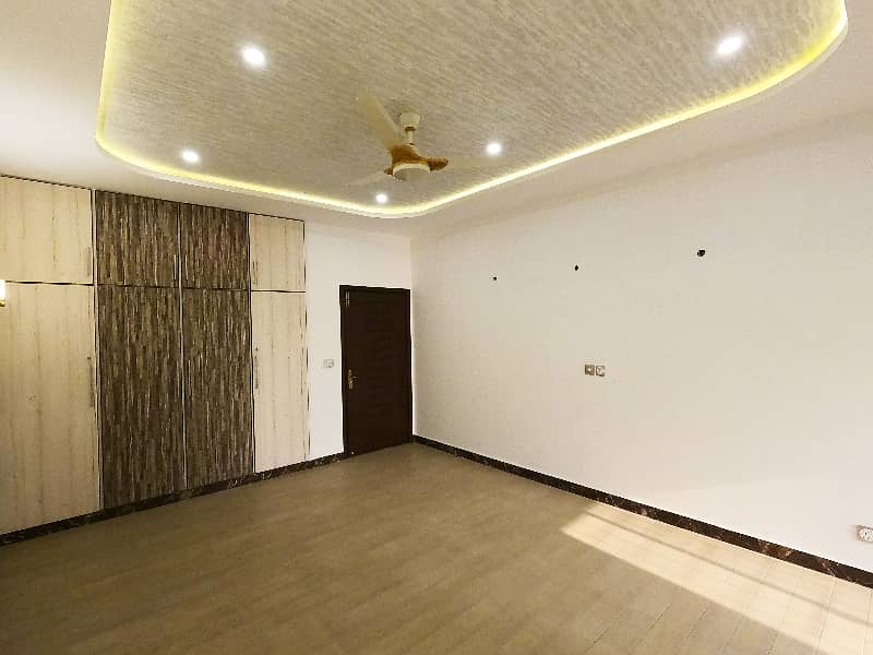 Near To Mosque 1 Kanal Spacious House Is Available In PGECHS Phase 1 For Sale 32