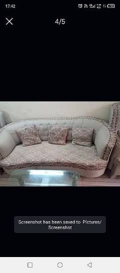 5 seater sofa in excellent condition for sale