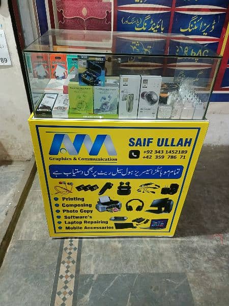 Mobile Accessories Counter for sale 3