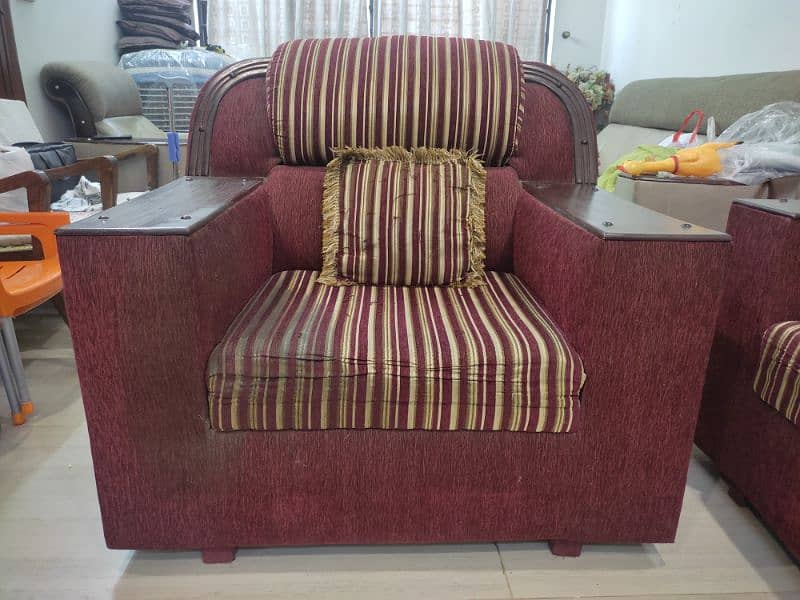 5 seater Sofa set for Sale 2