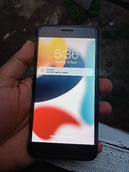 iphone 7plus pta approved 10/10 condition 7